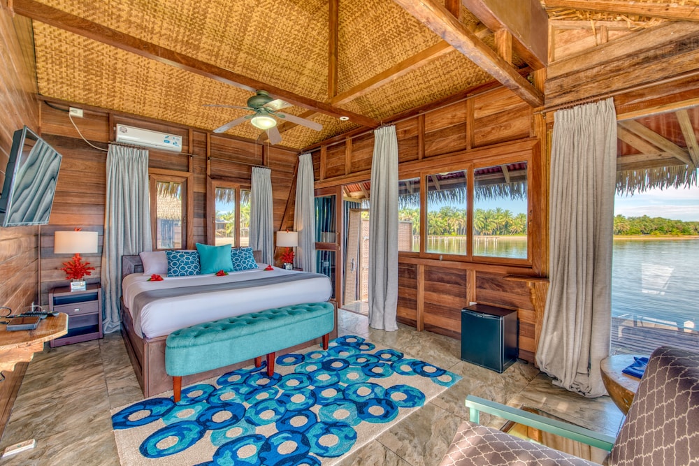 Deluxe Bungalow, Ocean View photo 3
