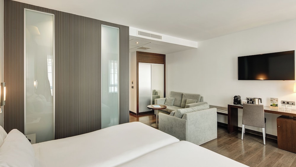 Superior Twin Room - Photo 11