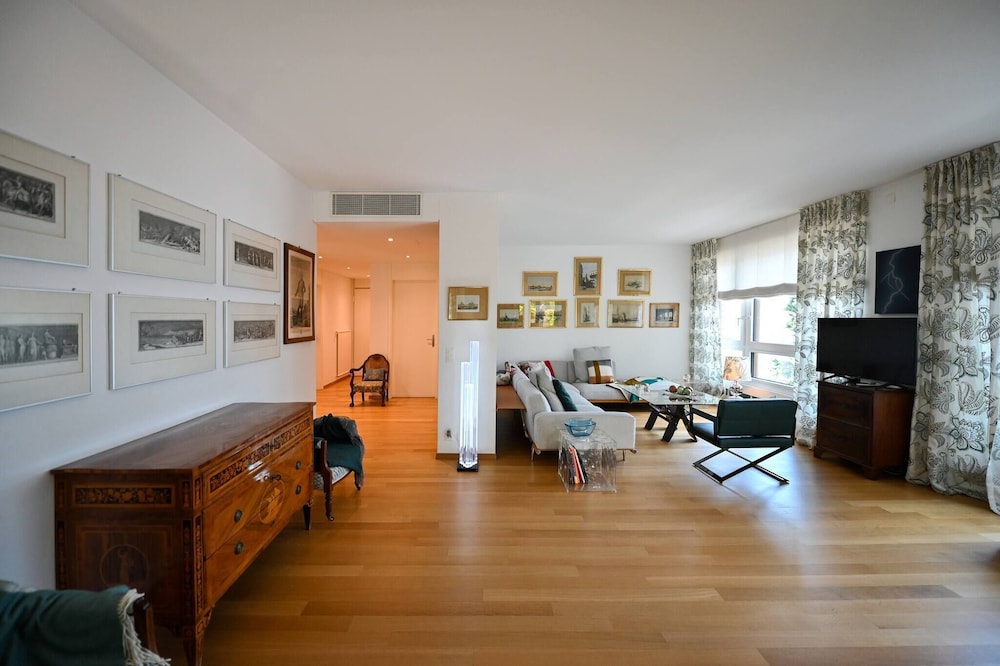 One & Only Lake View Apartment, Foto 13