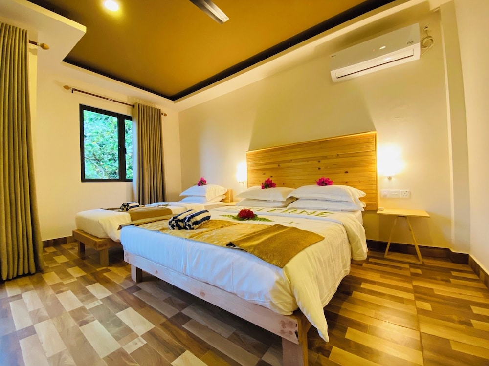 Comfort Double Room With Island View photo 1