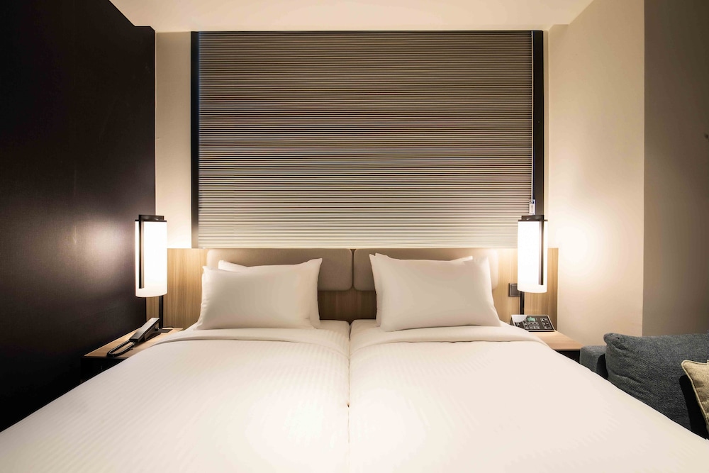 Standard Twin Room (Credit Cards Only) - Photo 1