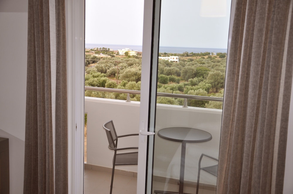 Suite, 1 Bedroom, Sea View photo 3
