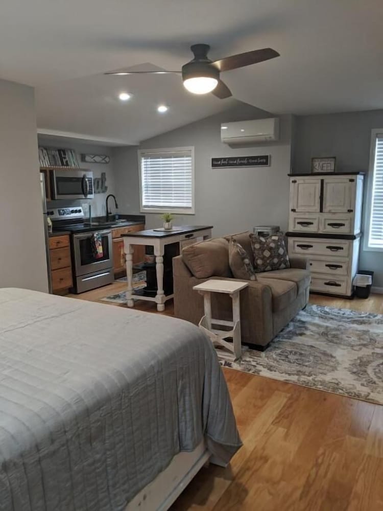 Luxury Studio, Kitchen