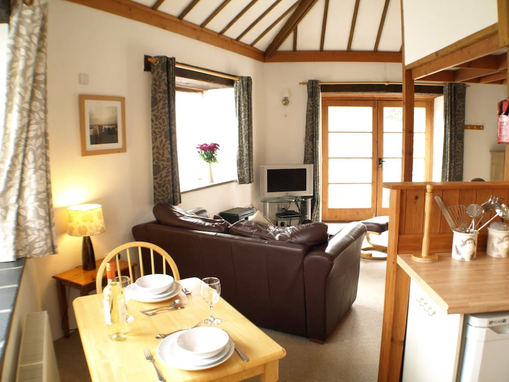 Cottage, 1 Bedroom (Threpney Byre) photo 3