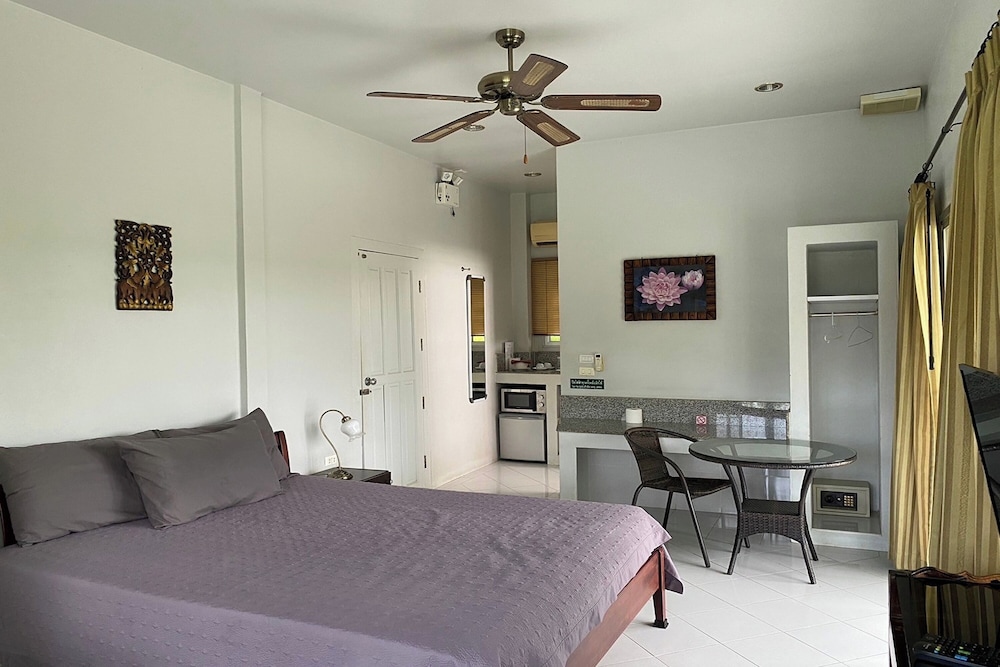 Superior Room - Photo 9