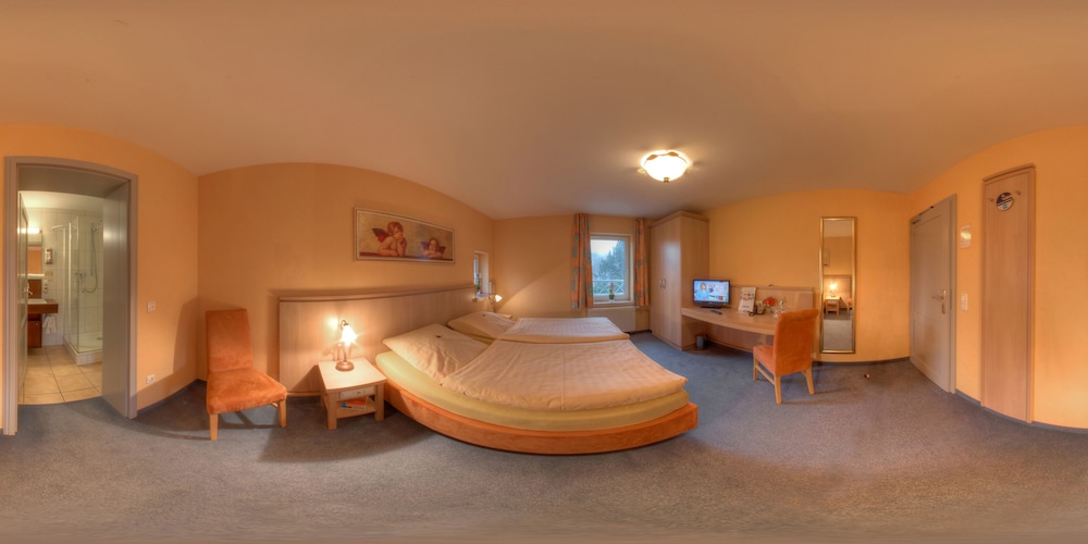 Double Room - Photo 2