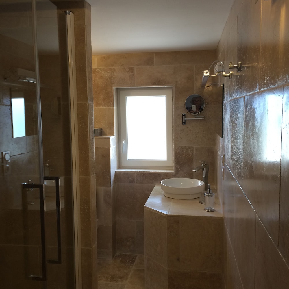Deluxe Suite (Richard Virenque) photo 3