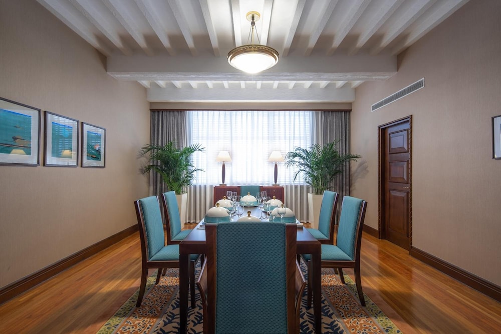 Jin Jiang Suite in Grosvenor House thumbnail 6
