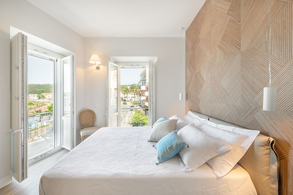 Superior Suite, Balcony, Canal View