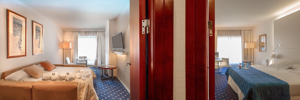 Junior Suite, 1 King Bed