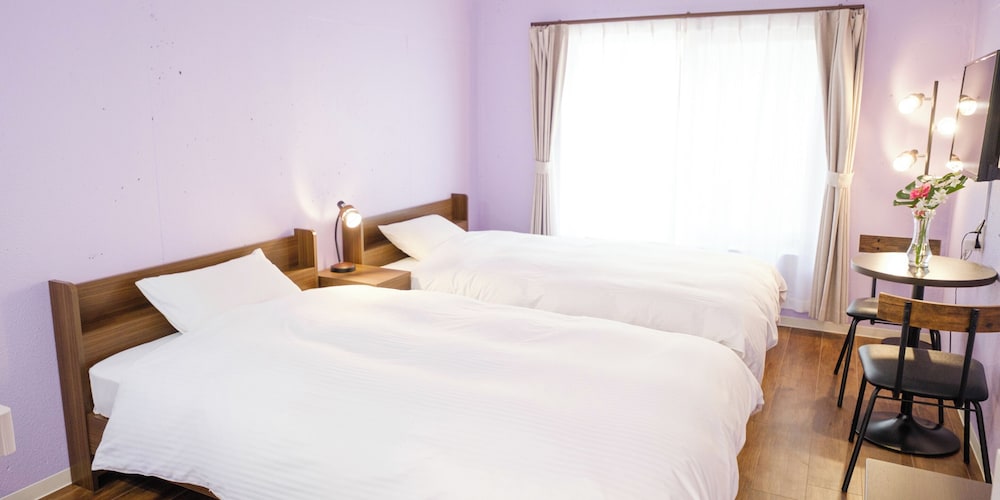 Superior Twin Room with bath and toilet, Non-Smoking