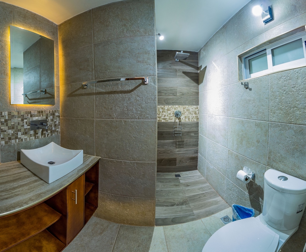 Standard Quadruple Room photo 3