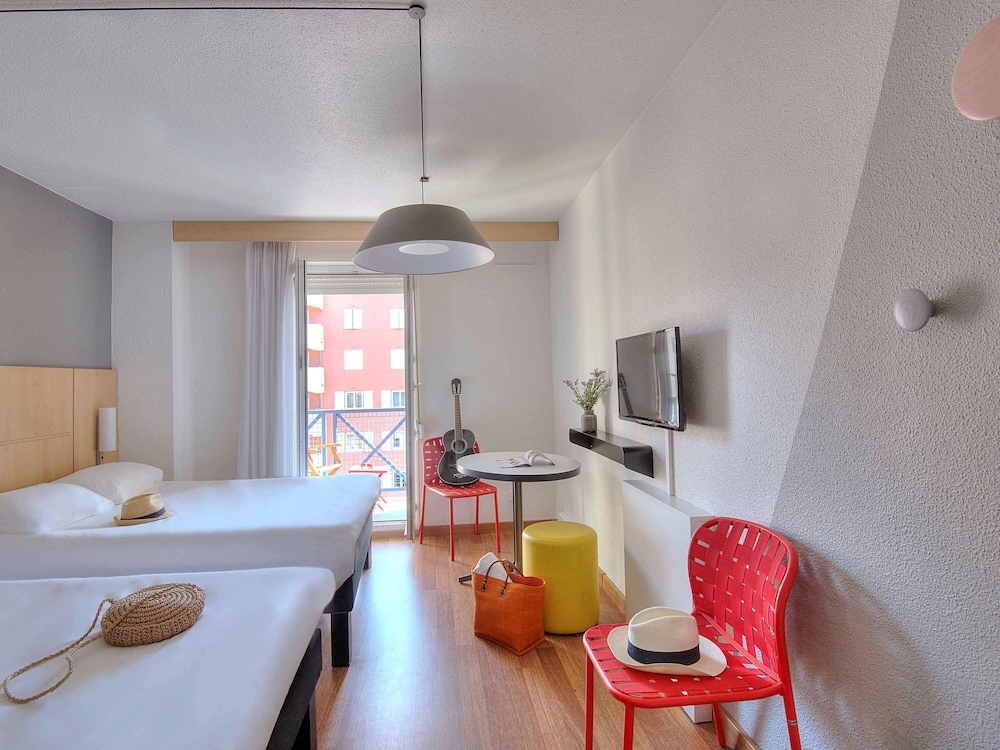 Standard Double Room, 2 Double Beds photo 2