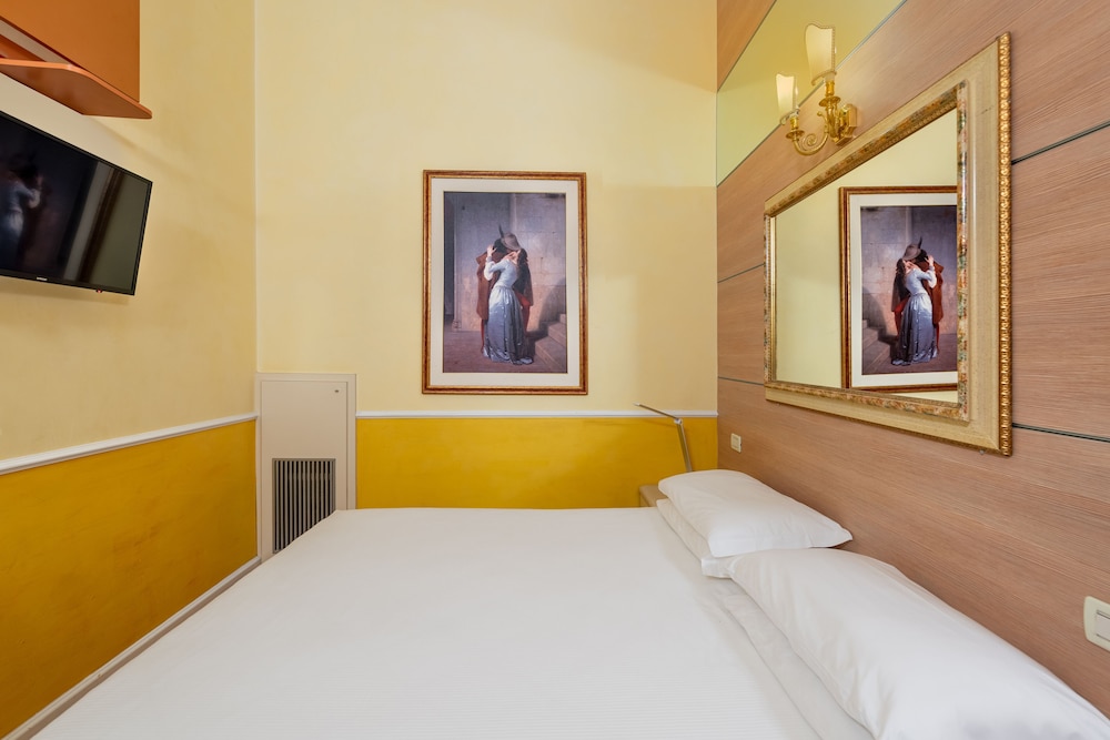 Classic Double Room photo 2