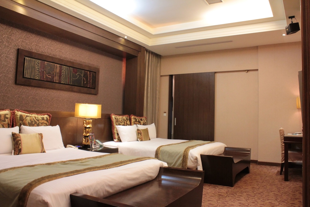 Deluxe Double or Twin Room, 2 Queen Beds