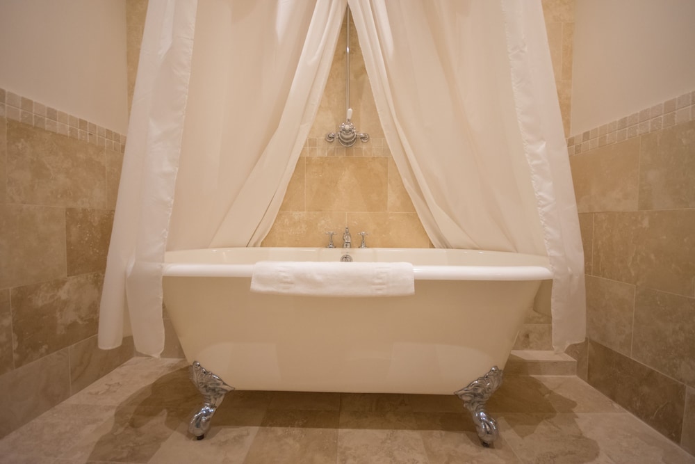 Luxury Double Room, 1 King Bed photo 3