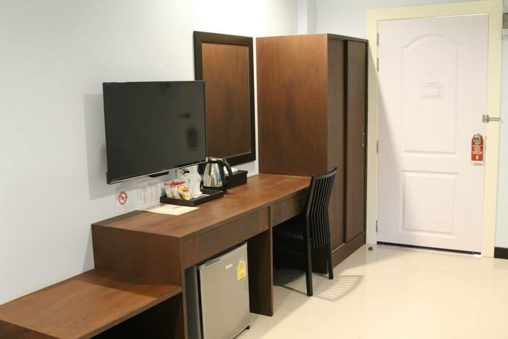 Deluxe Twin Room photo 3