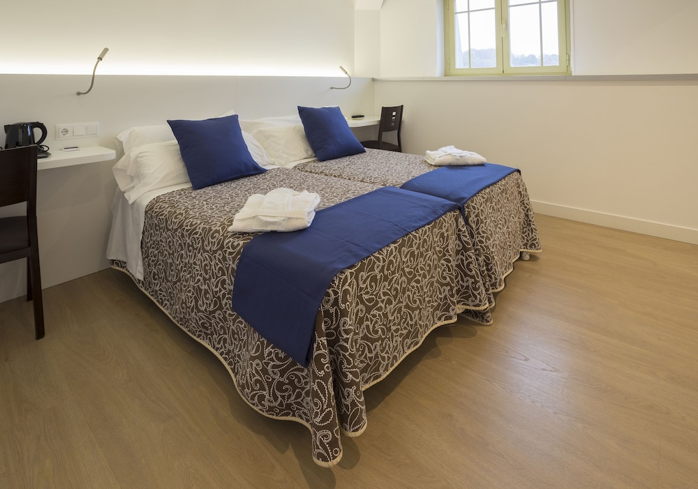 Standard Room photo 2