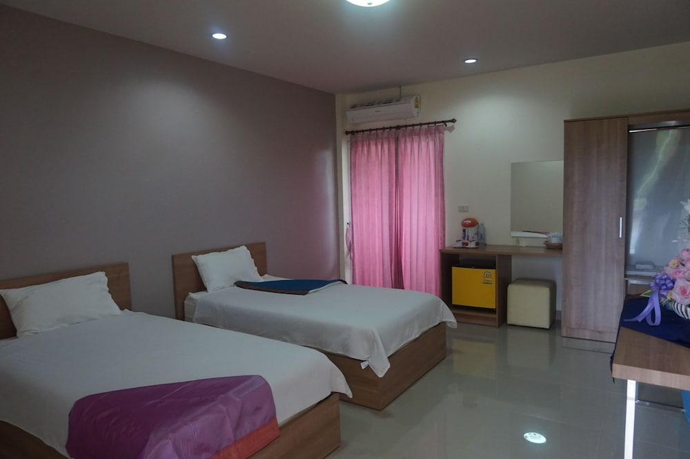 Standard Twin Room photo 1