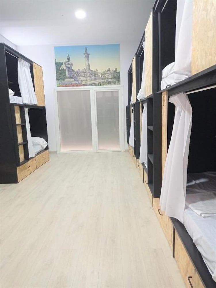 Superior Shared Dormitory, Shared Bathroom (10 beds)