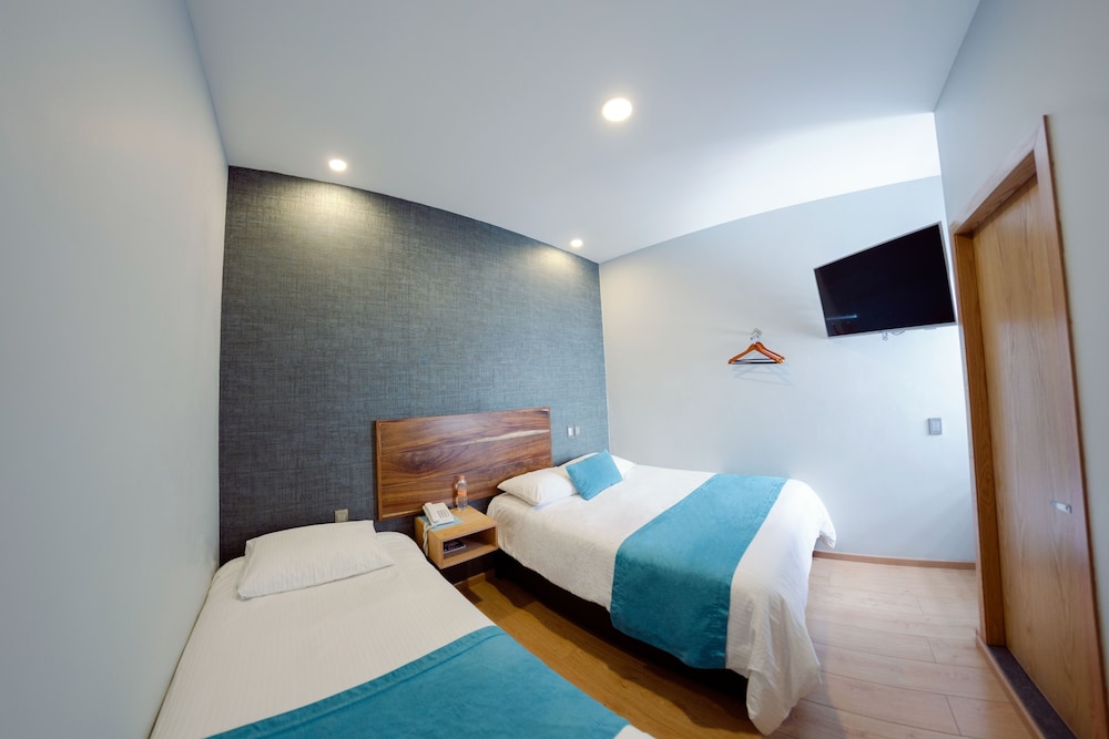 Business Triple Room