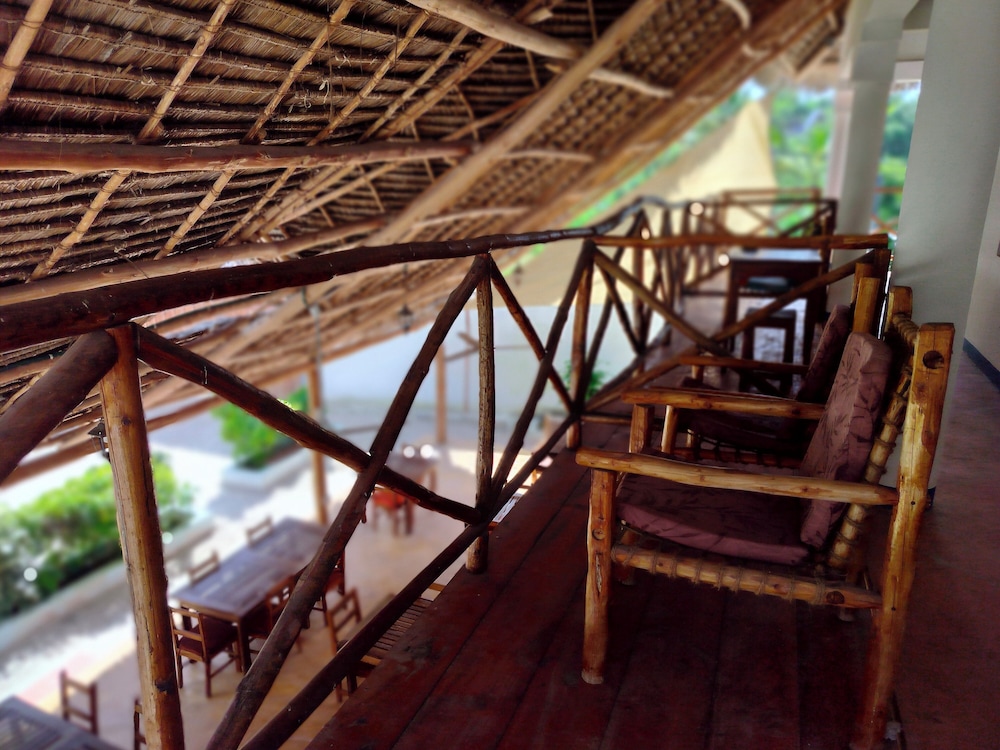 Standard Double Room, 1 Queen Bed, Balcony, Courtyard View