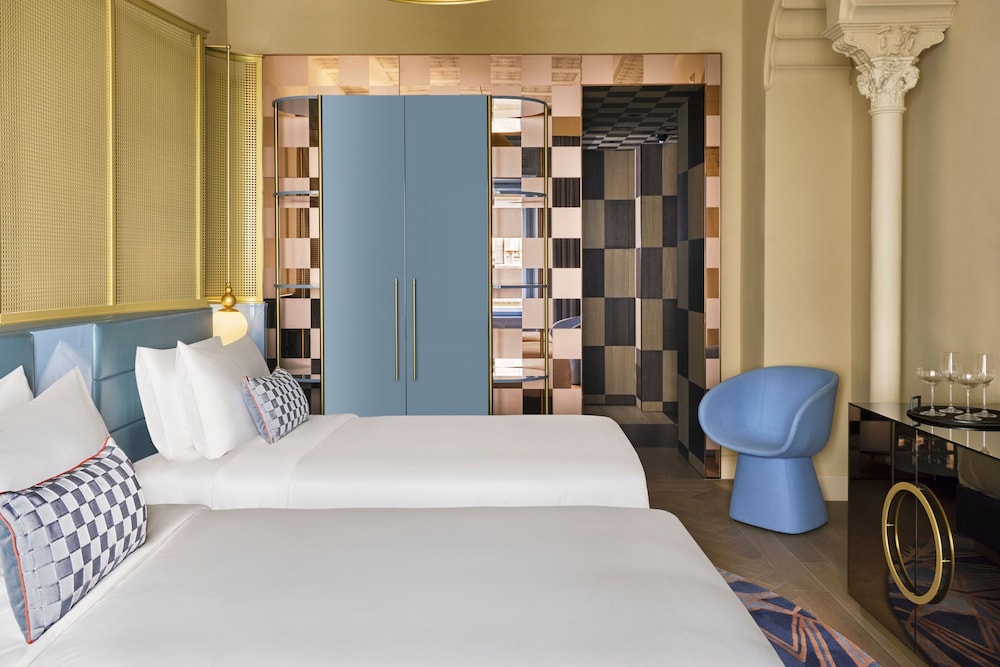 Deluxe Room, 2 Twin Beds (View)