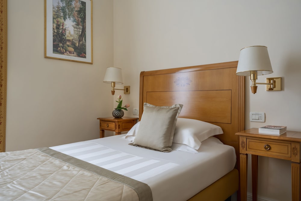 Classic Single Room