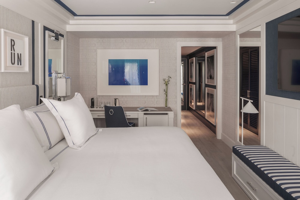 Deluxe Room - Photo 3