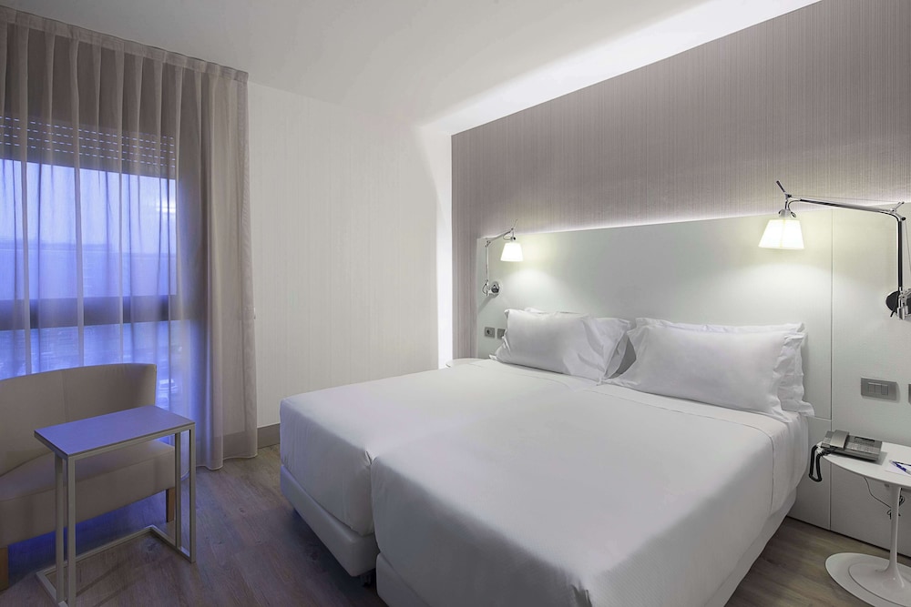Standard Room - Photo 7