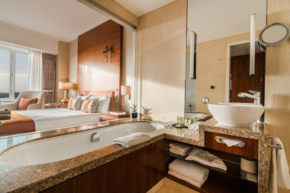 Superior View Junior Suite photo 2