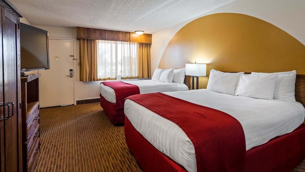 Standard Room, 2 Queen Beds, Non Smoking, Refrigerator photo 1