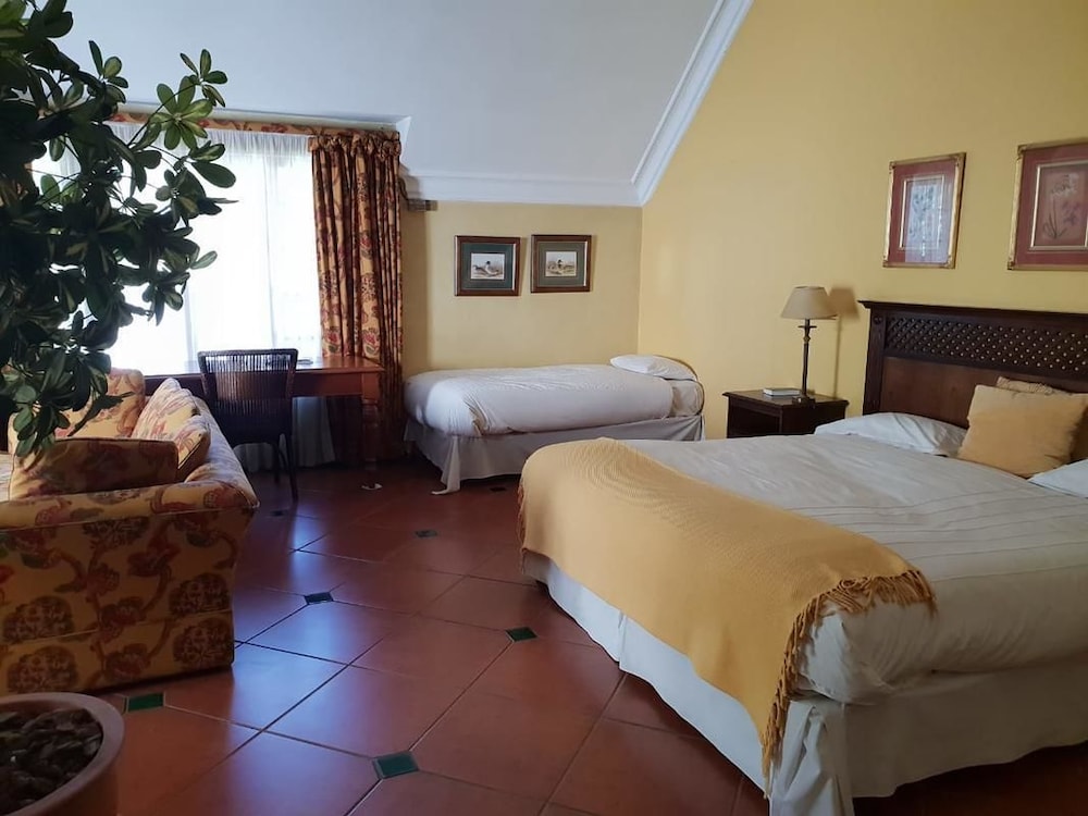 Self-catering Two Bedroom Unit photo 2