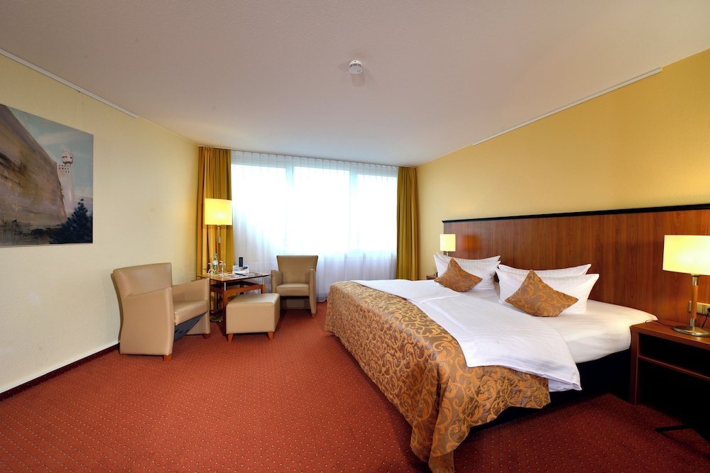Superior Double Room (Basel or mountain view) - Photo 1