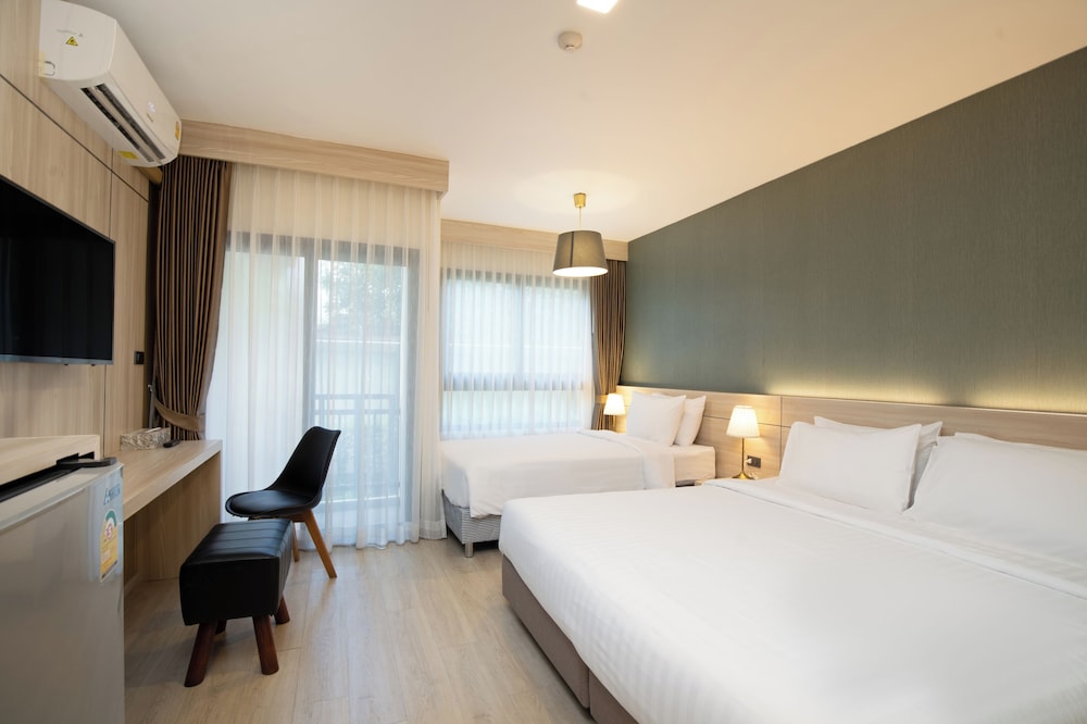 Deluxe Triple Room photo 1