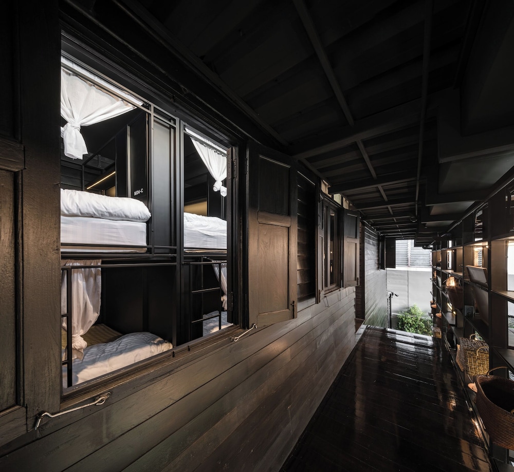 Family Shared Dormitory, 6 Bedrooms photo 2