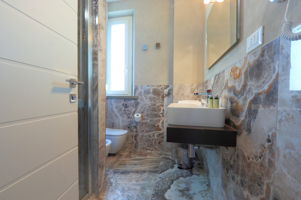 Panoramic Double Room, Non Smoking, Sea View - Photo 6