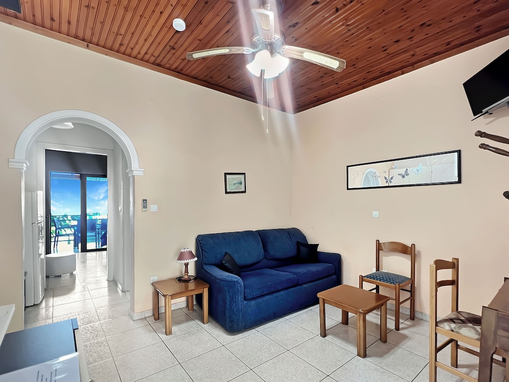 Premium Apartment, 1 Bedroom, Sea View - Photo 3