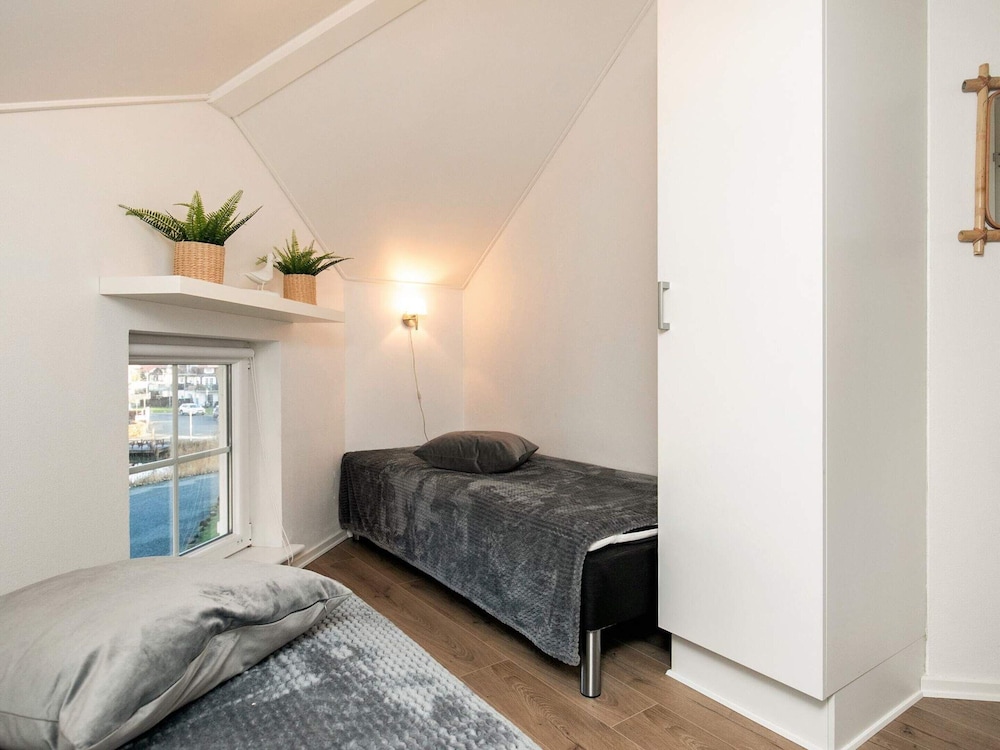 House photo 2