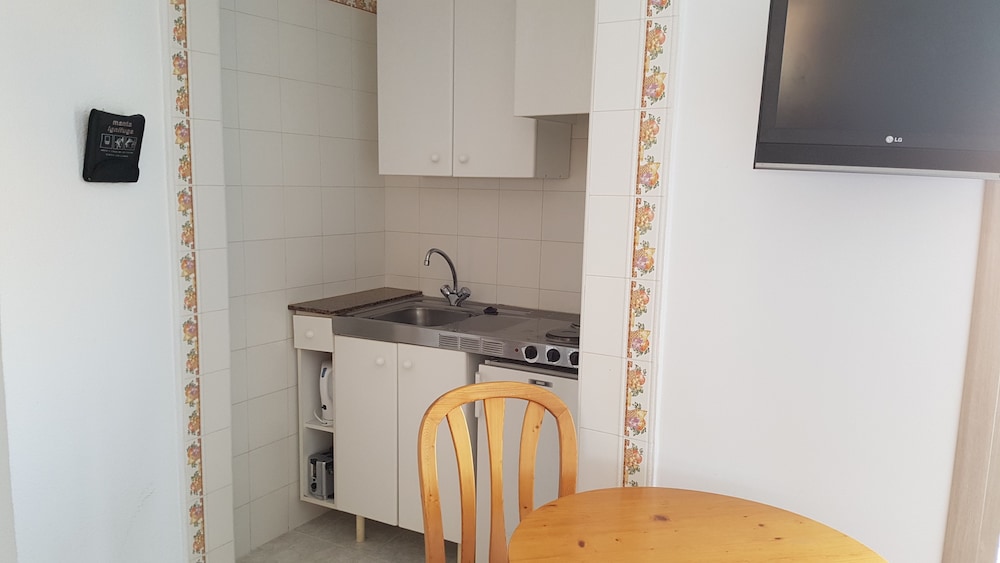 Studio, Balcony (2 adults + 1 child) photo 3