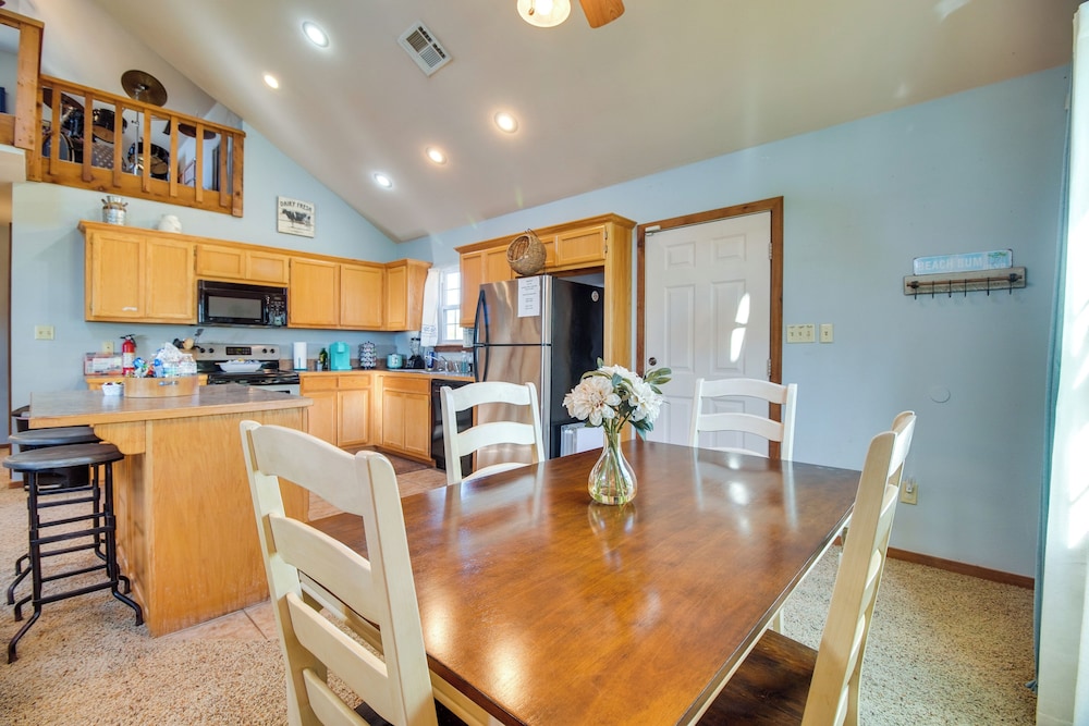 House (2 Bedrooms) photo 3