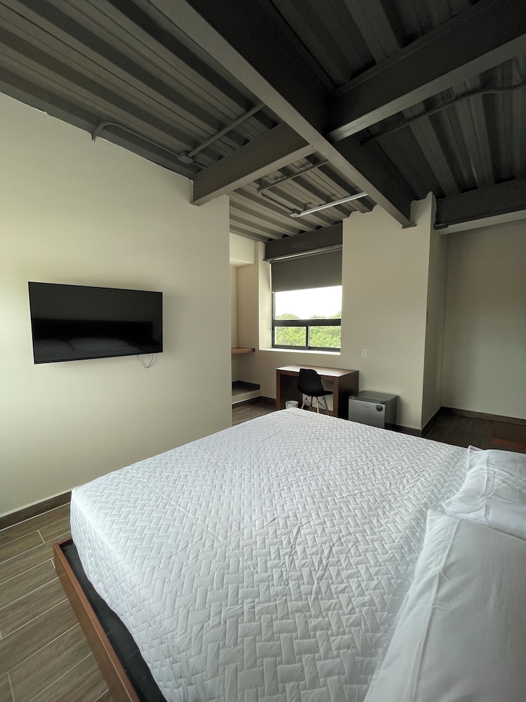 Comfort Apartment, City View