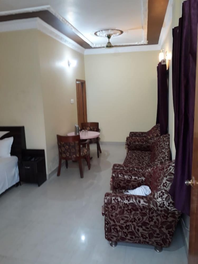 Non A/C Room photo 2