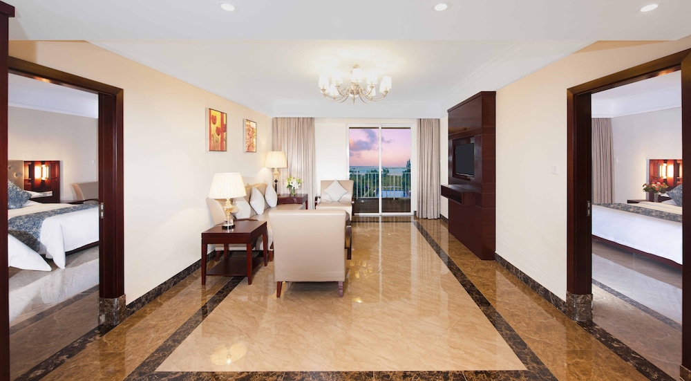 Family Suite, 2 Bedrooms, Ocean View photo 2