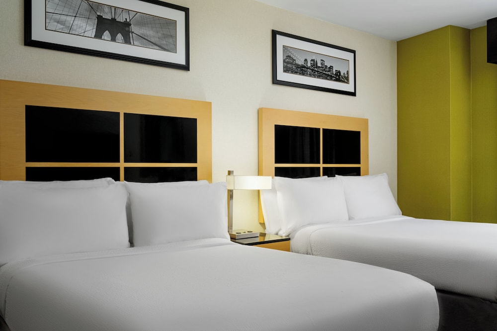 Standard Room, 2 Double Beds photo 2