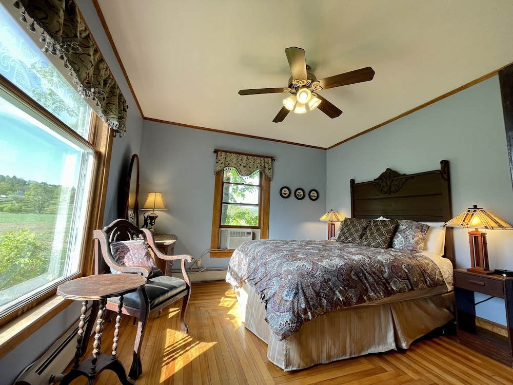 The Quechee Room (1st Floor) photo 2