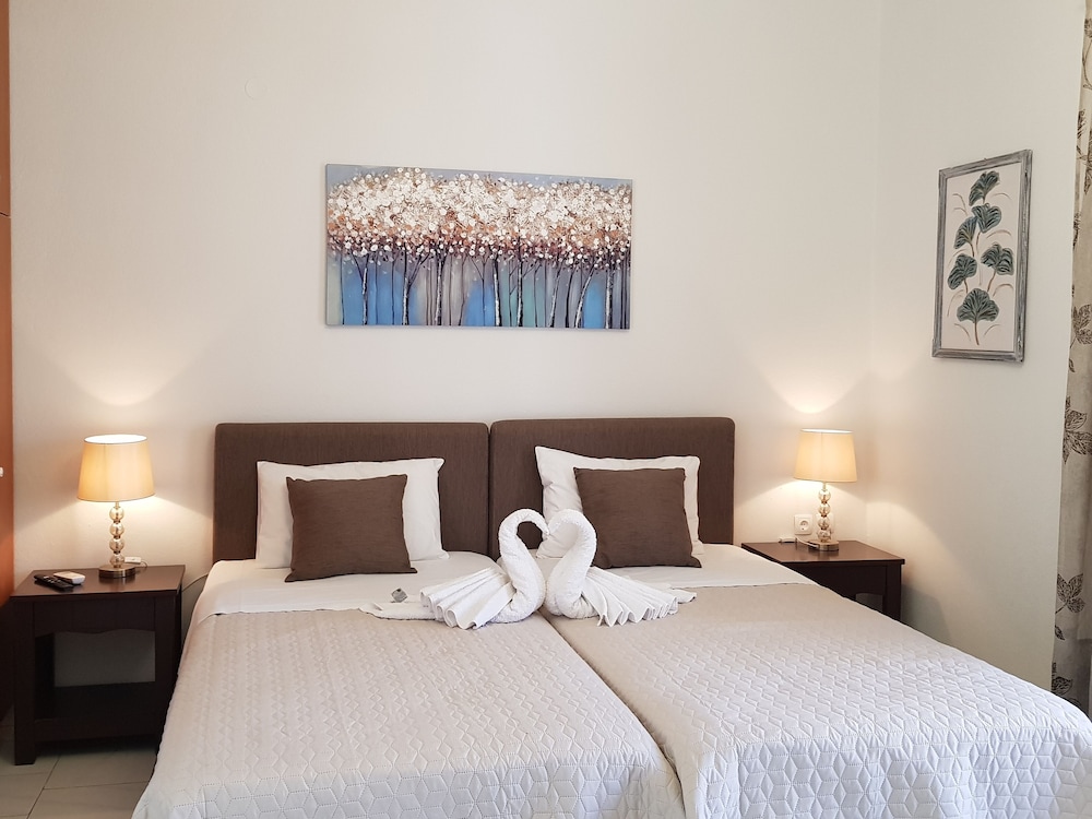 Superior Triple Room, Sea View (4 LEVANTES) photo 2
