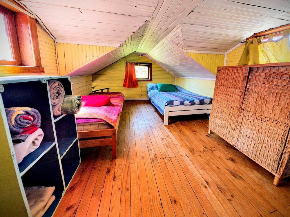 Basic Bungalow, 2 Bedrooms, Courtyard View photo 1
