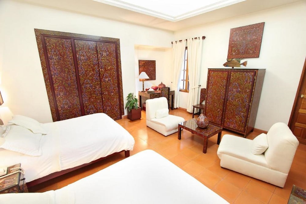 Deluxe Double Room - Photo 16