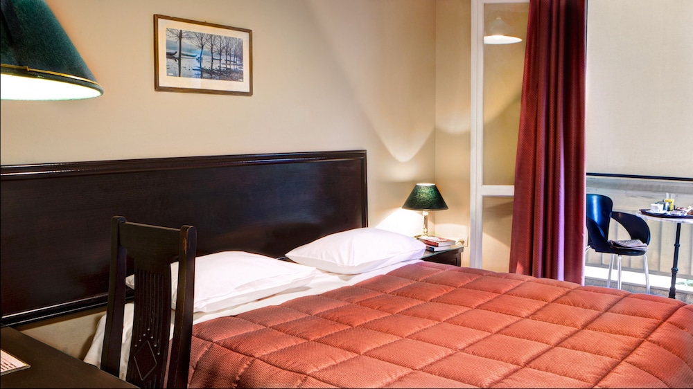 Double or Twin Room photo 3